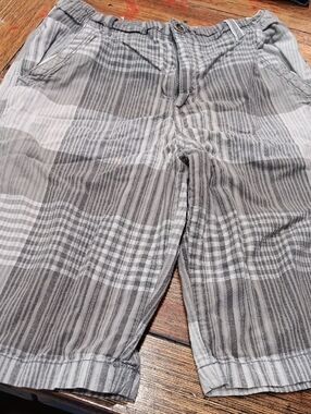 Route 66 Gray Plaid Flat-Front Boys Shorts